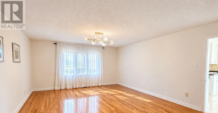 37 Laser Court, Richmond Hill, ON, L4B 1S1 - 7