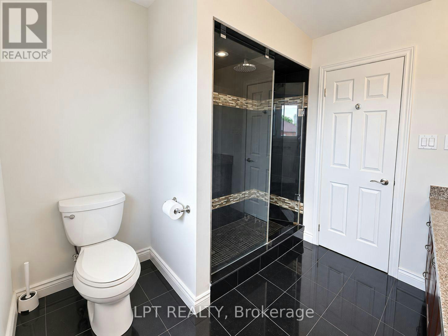 37 Laser Court, Richmond Hill, ON, L4B 1S1 - 24
