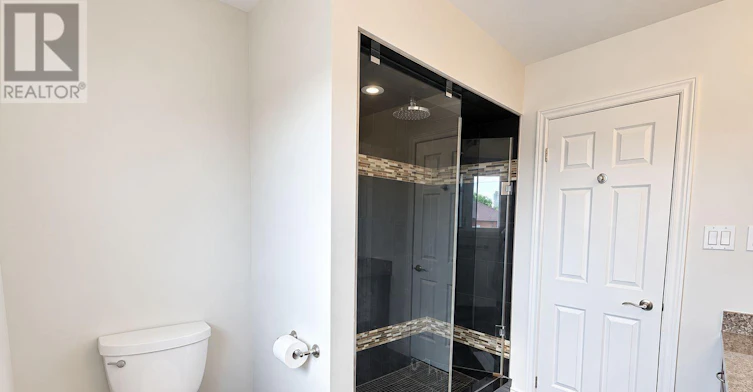 37 Laser Court, Richmond Hill, ON, L4B 1S1 - 24