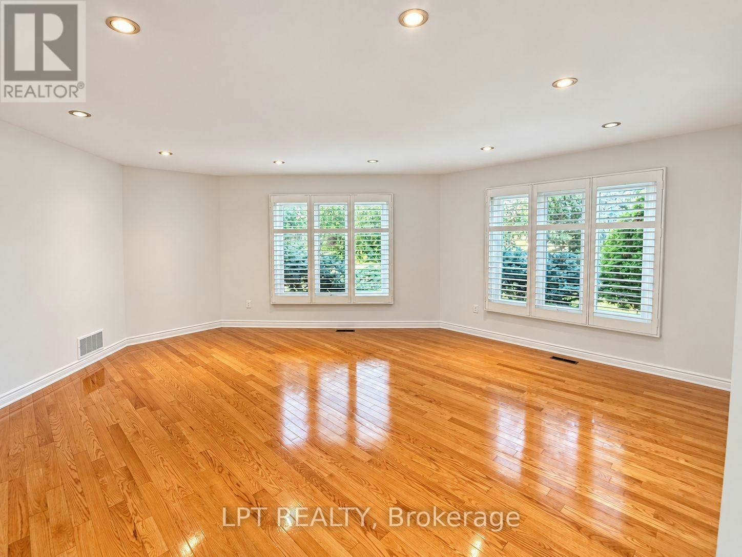 37 Laser Court, Richmond Hill, ON, L4B 1S1 - 6
