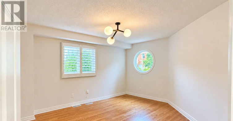 37 Laser Court, Richmond Hill, ON, L4B 1S1 - 12