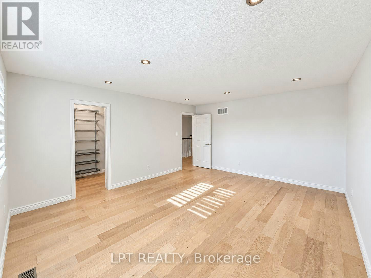 37 Laser Court, Richmond Hill, ON, L4B 1S1 - 27