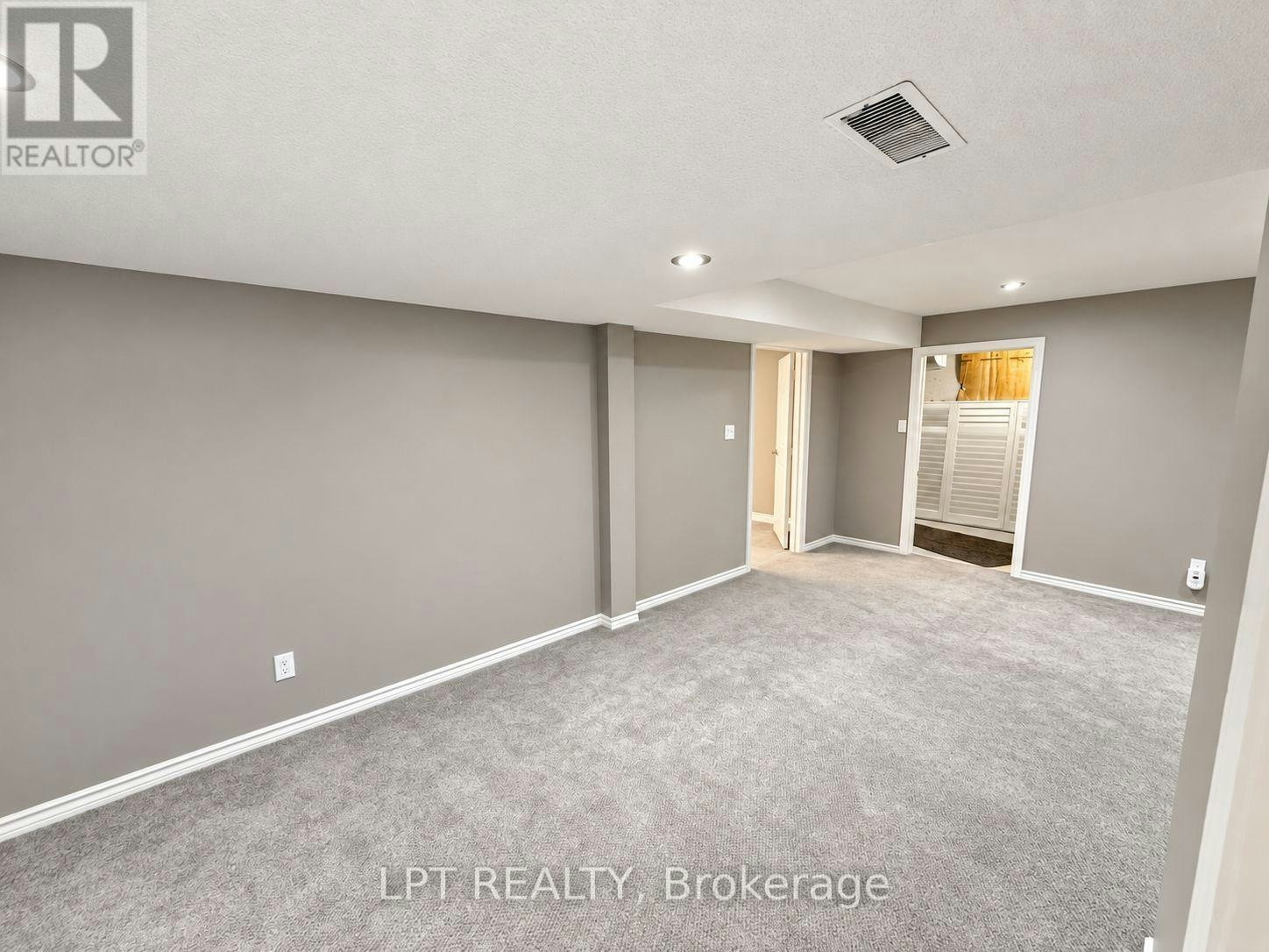 37 Laser Court, Richmond Hill, ON, L4B 1S1 - 38