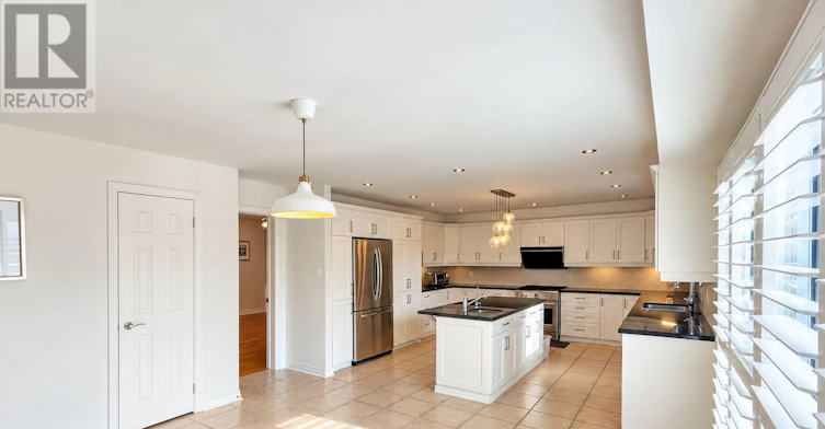 37 Laser Court, Richmond Hill, ON, L4B 1S1 - 10