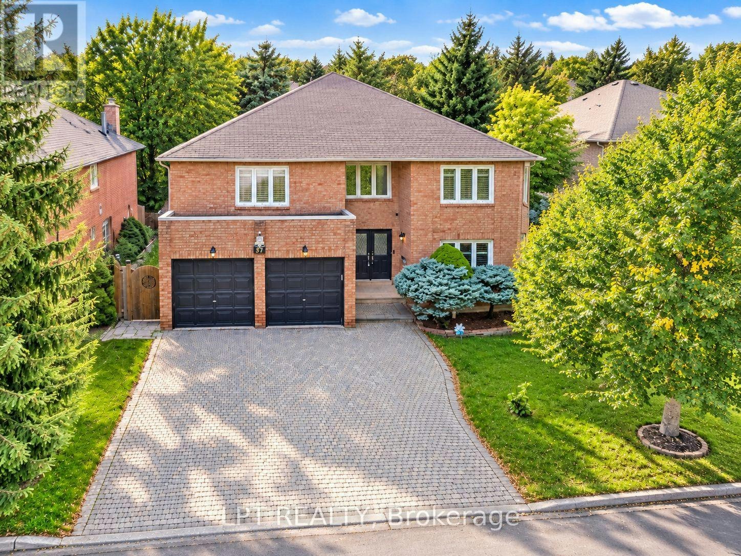 37 Laser Court, Richmond Hill, ON, L4B 1S1
