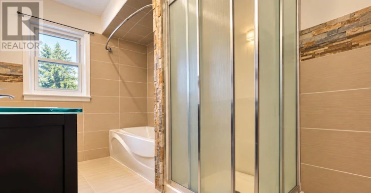6 Laxford Avenue, Toronto, ON, M1R 1M6 - 15