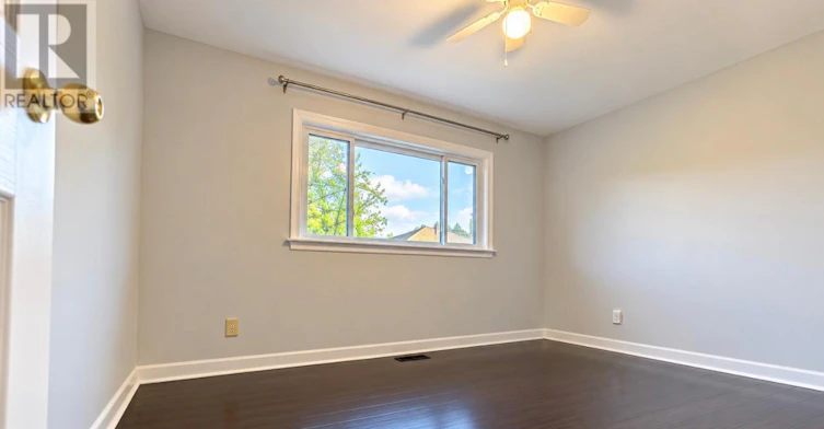 6 Laxford Avenue, Toronto, ON, M1R 1M6 - 12