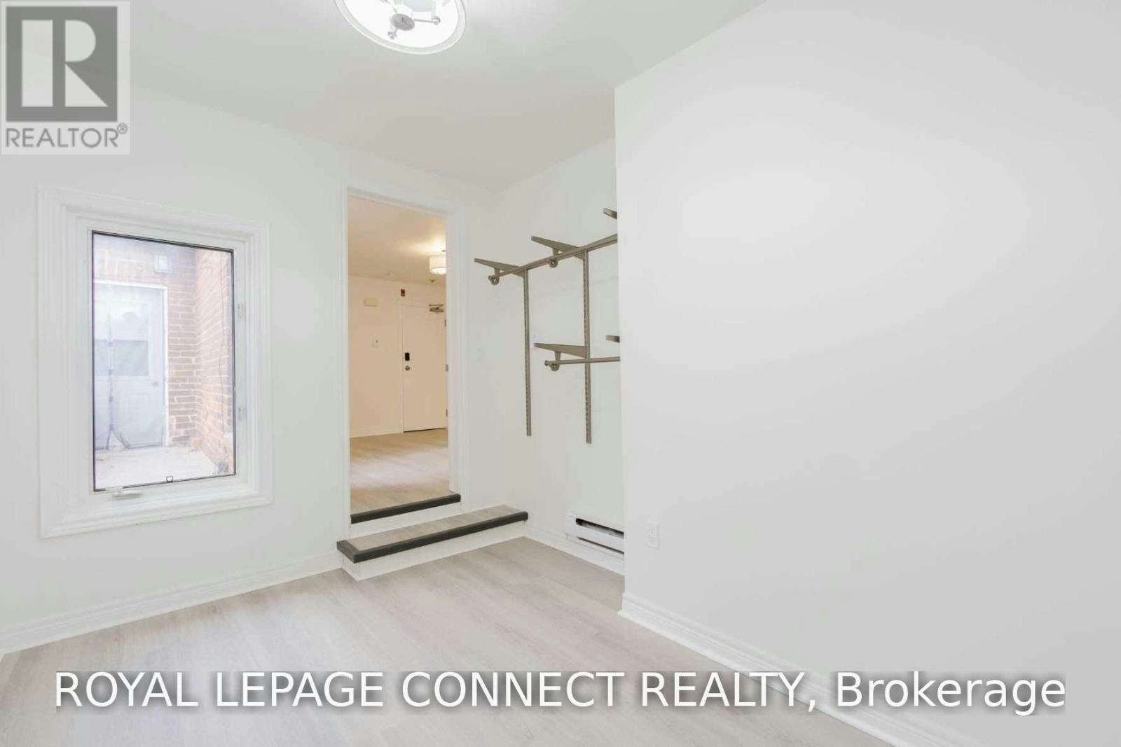 4-307 Pacific Avenue, Toronto, ON, M6P 2P8 - 9