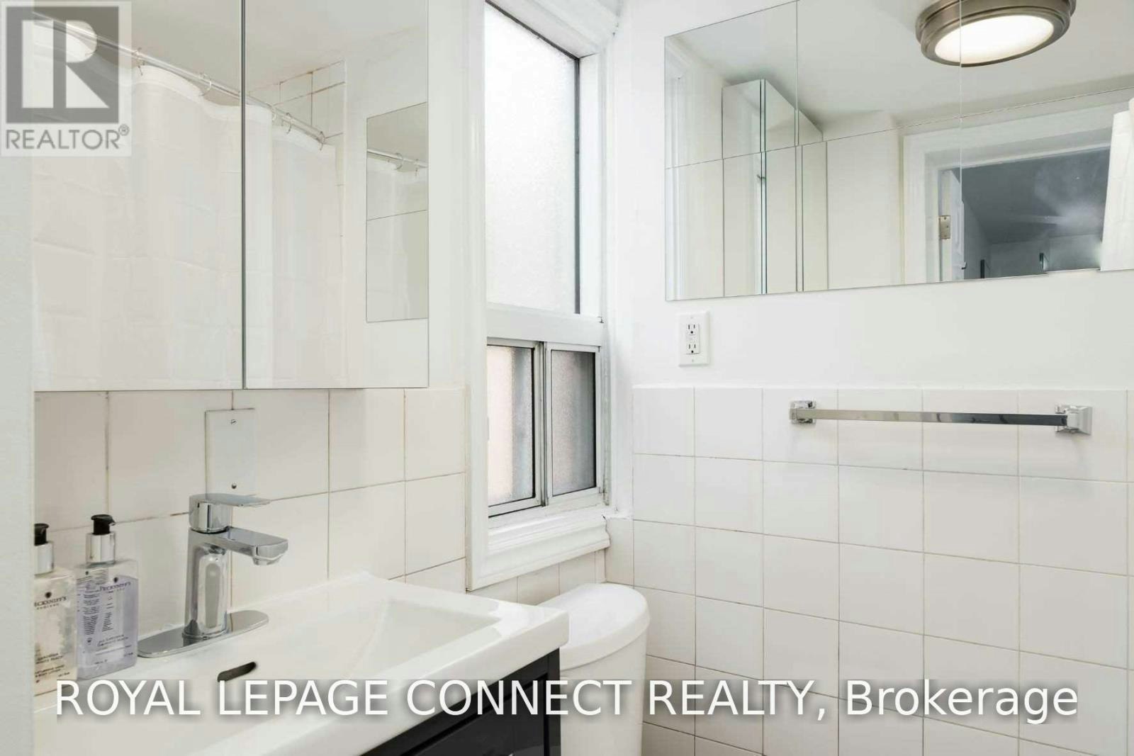 4-307 Pacific Avenue, Toronto, ON, M6P 2P8 - 16