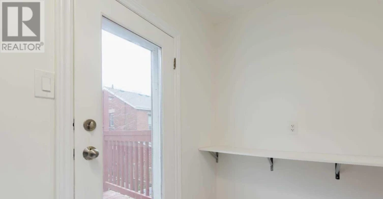 4-307 Pacific Avenue, Toronto, ON, M6P 2P8 - 12