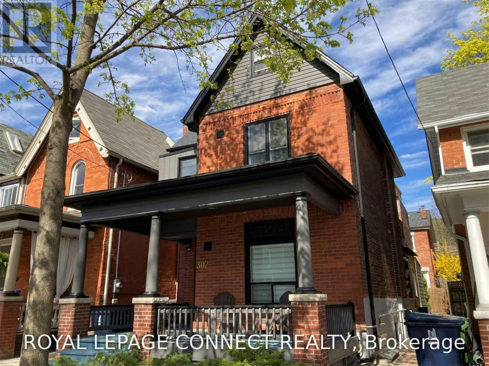 4-307 Pacific Avenue, Toronto, ON, M6P 2P8