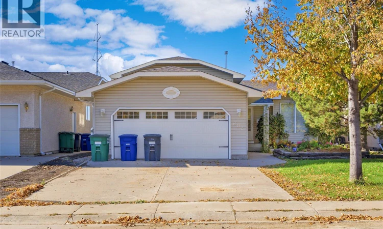 602 Haslam Crescent