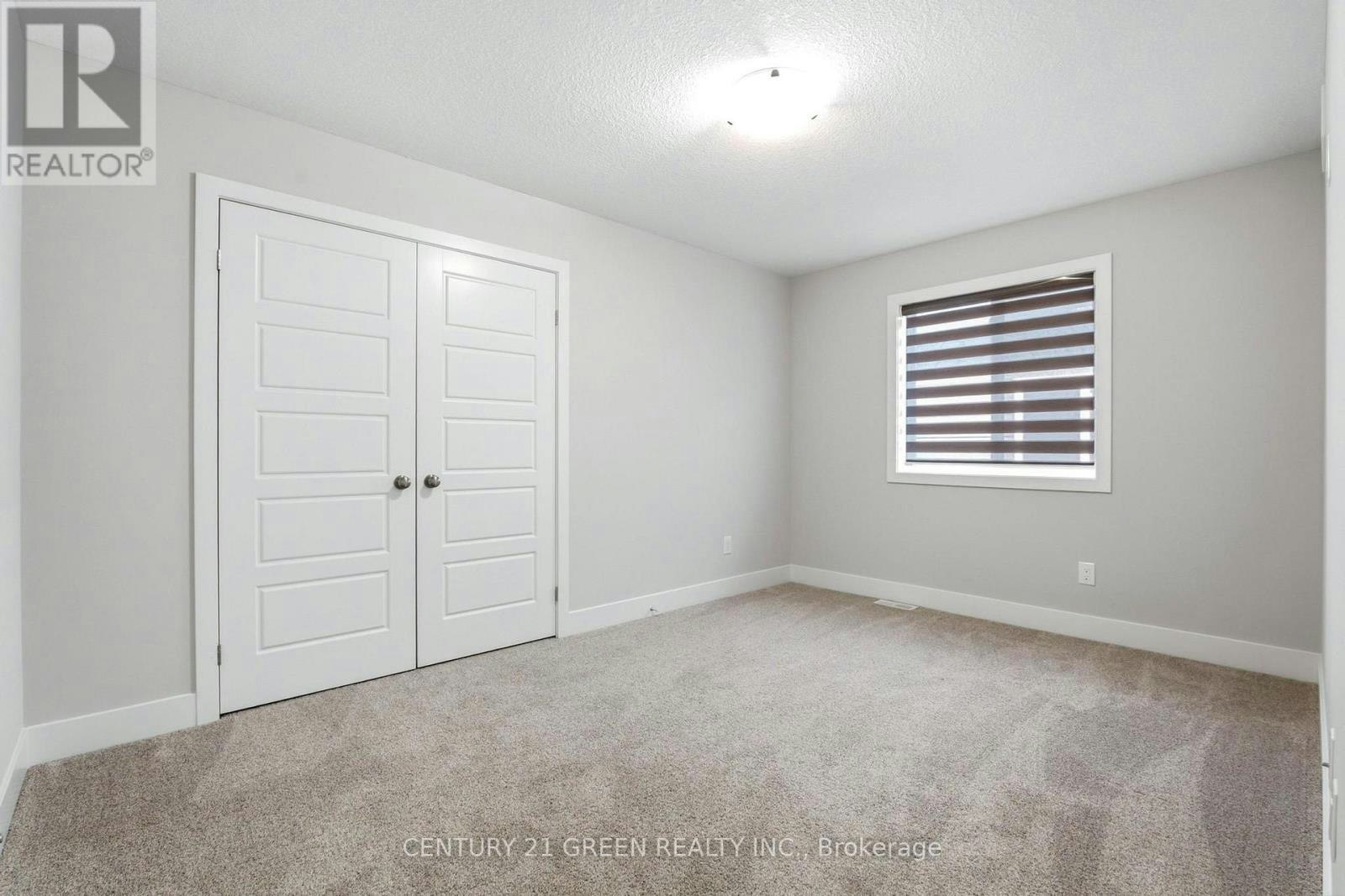 MAIN & 2ND-1400 Sandbar Street, London, ON, N6G 0G8 - 37