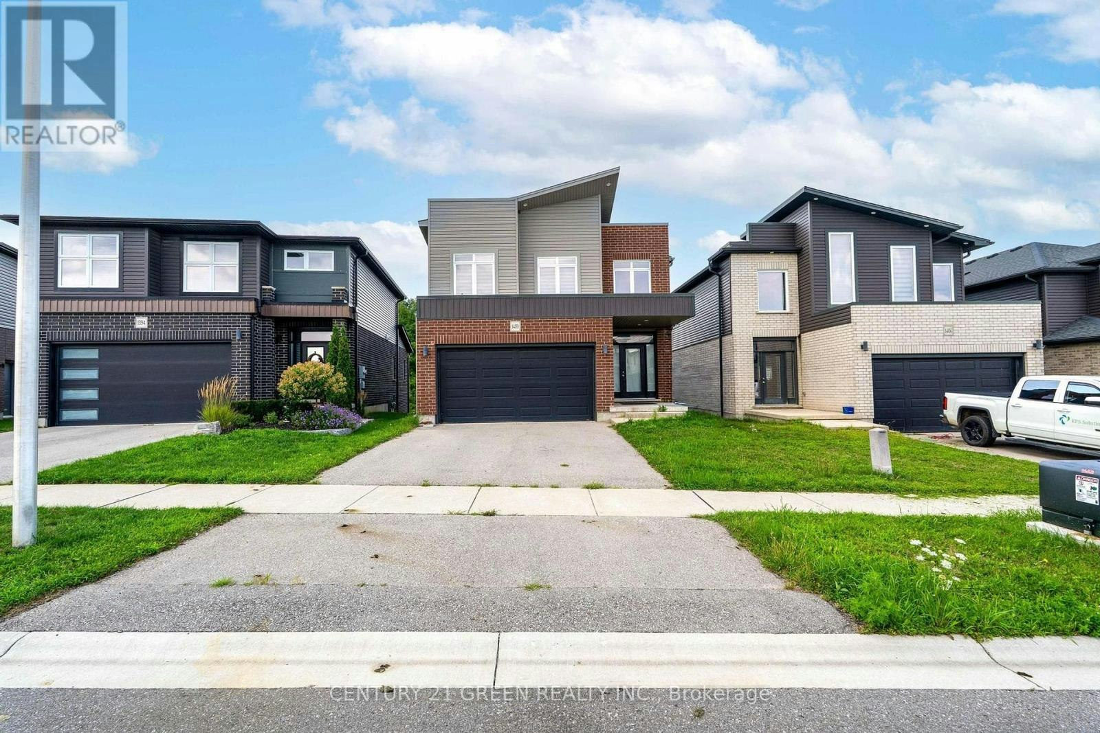MAIN & 2ND-1400 Sandbar Street, London, ON, N6G 0G8 - 4