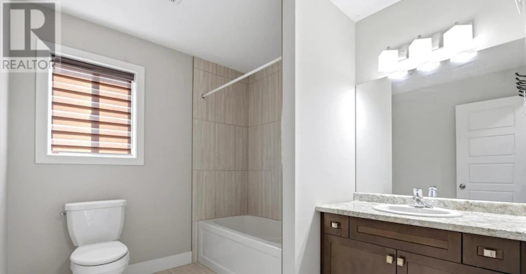 MAIN & 2ND-1400 Sandbar Street, London, ON, N6G 0G8 - 38