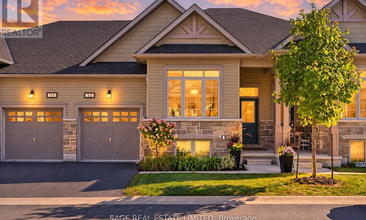 32-17 Lakewood Crescent
