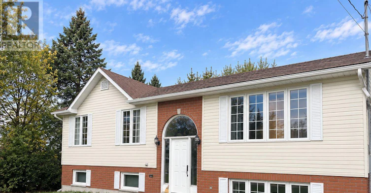 57 Salisbury Road, Prince Edward County, ON, K8N 4Z7