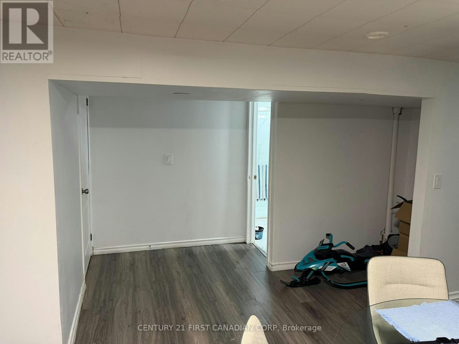 BASEMENT-231 Baseline Road W, London, ON, N6J 1V9 - 9