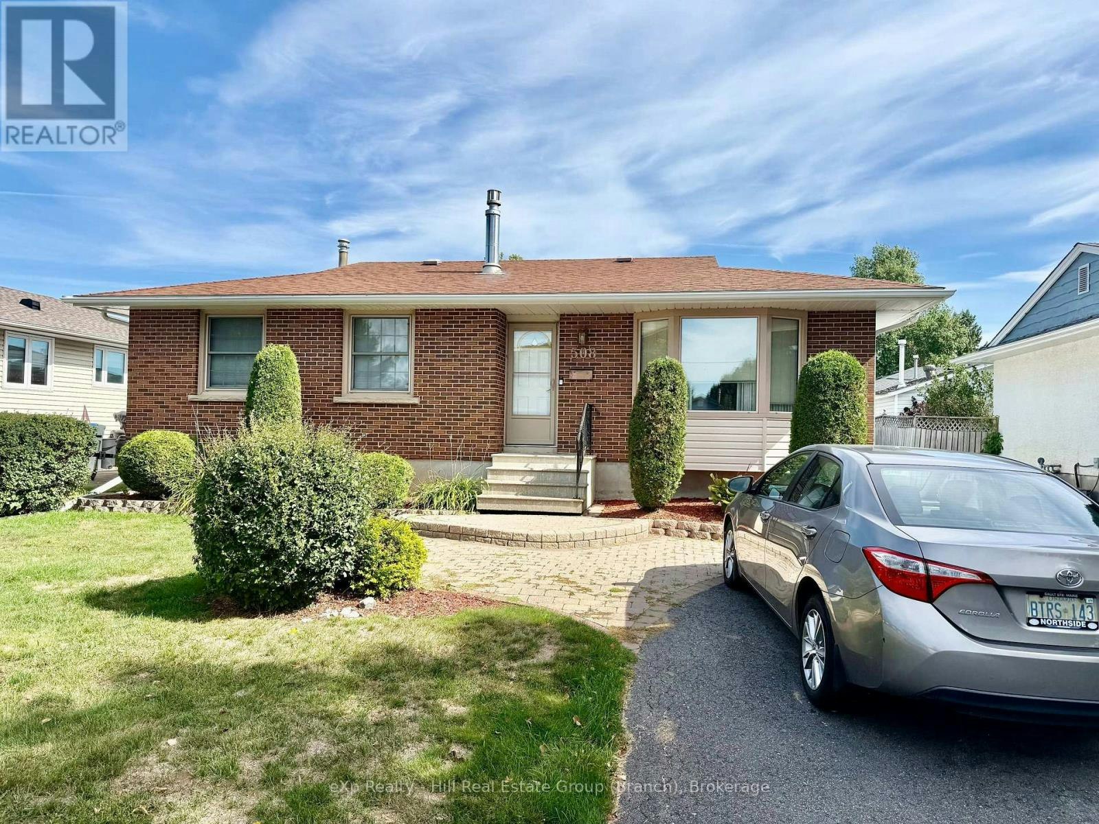 508 Cambrian Crescent, Thunder Bay, ON, P7C 5B9