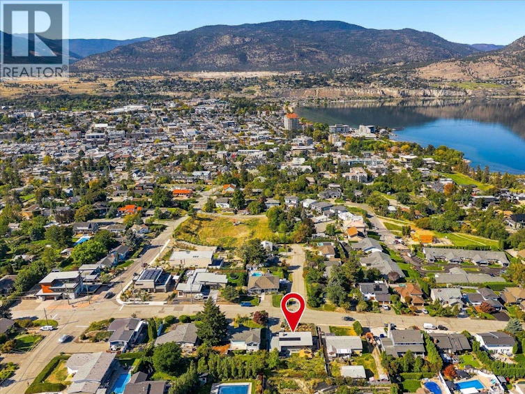 158 Grandview Street, Penticton, BC, V2A 4E4 - 53