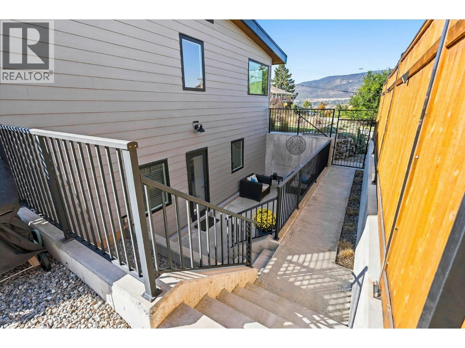 158 Grandview Street, Penticton, BC, V2A 4E4 - 42