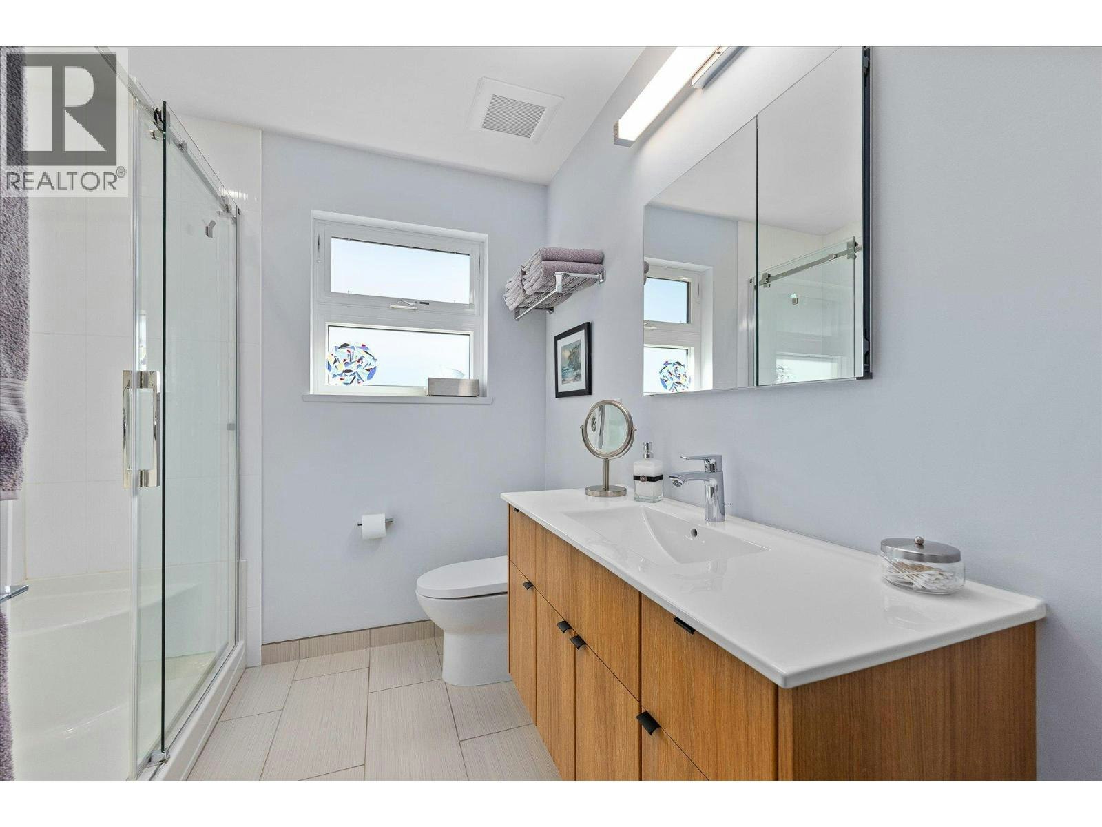 158 Grandview Street, Penticton, BC, V2A 4E4 - 22
