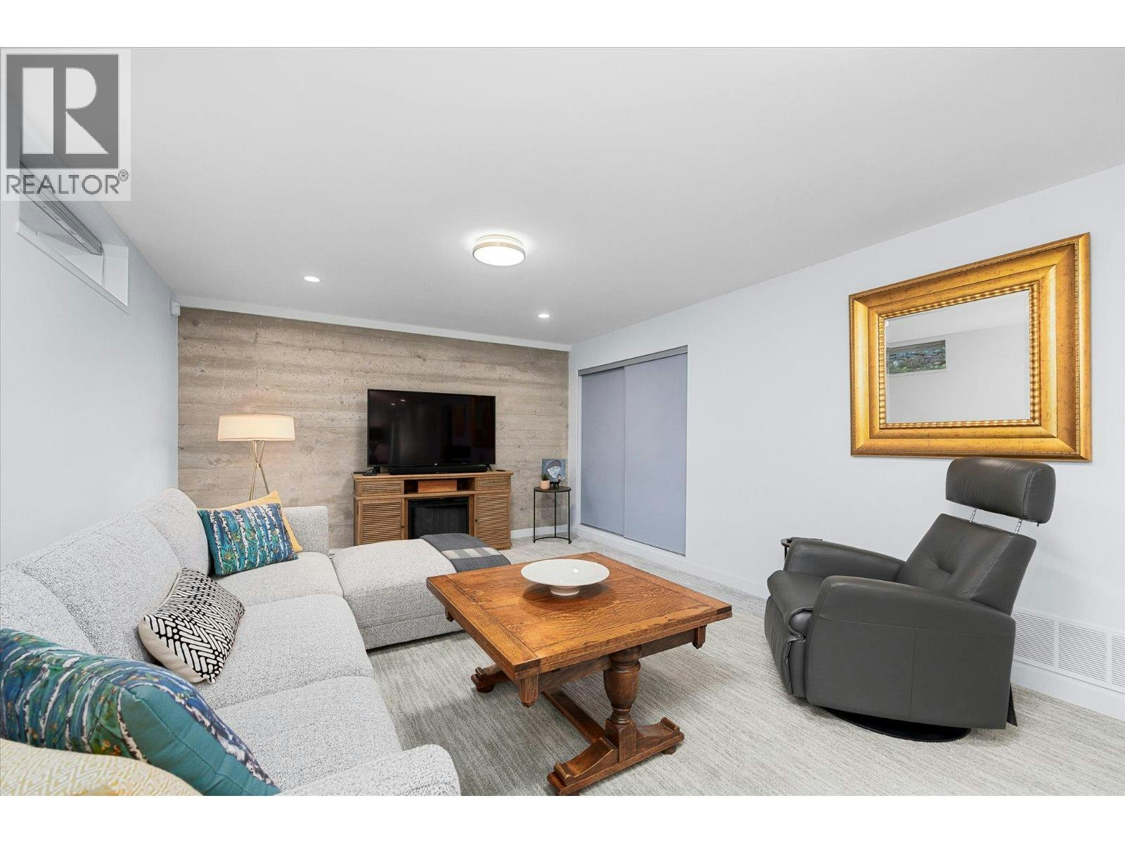 158 Grandview Street, Penticton, BC, V2A 4E4 - 25