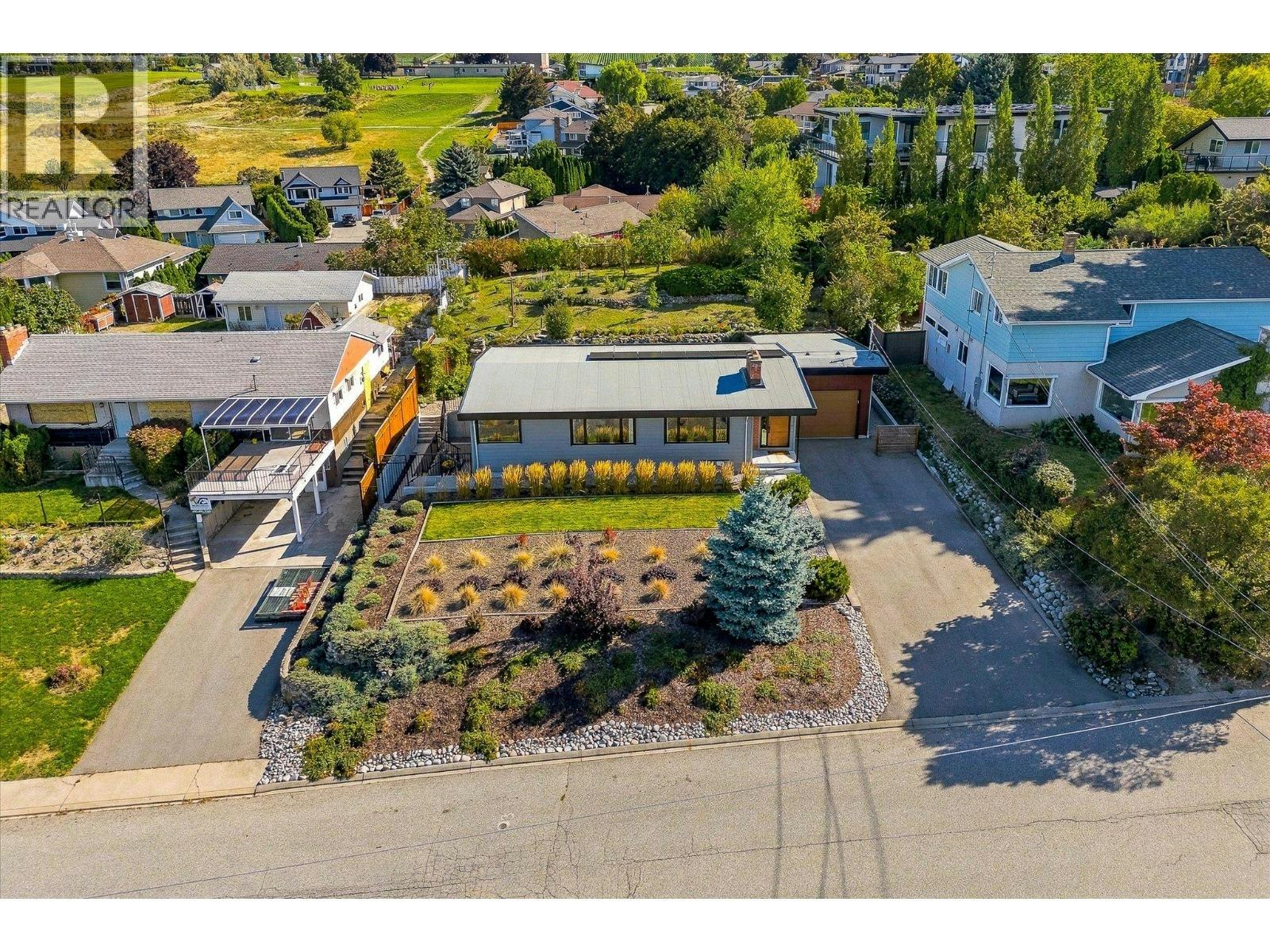 158 Grandview Street, Penticton, BC, V2A 4E4 - 49