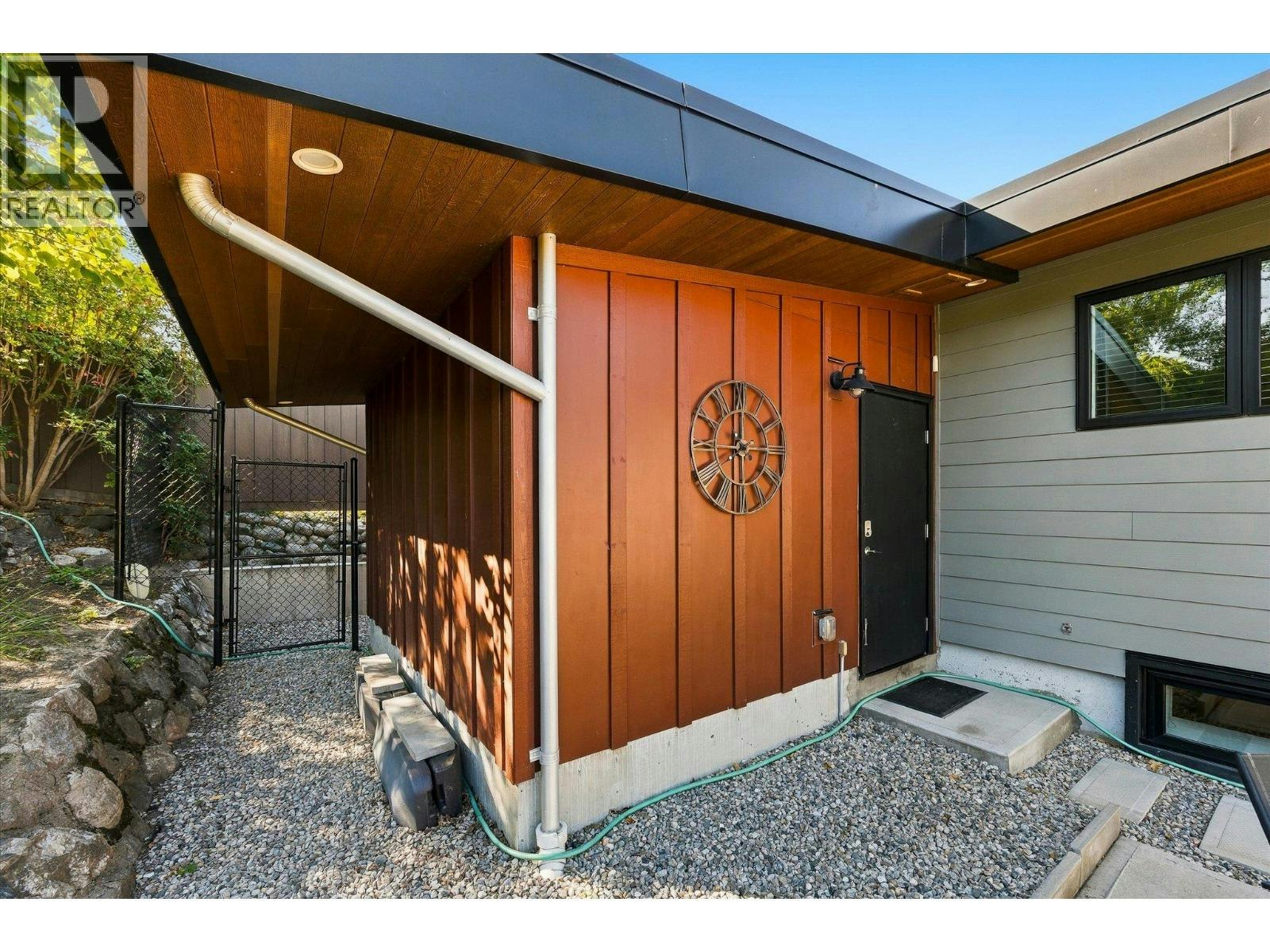 158 Grandview Street, Penticton, BC, V2A 4E4 - 35