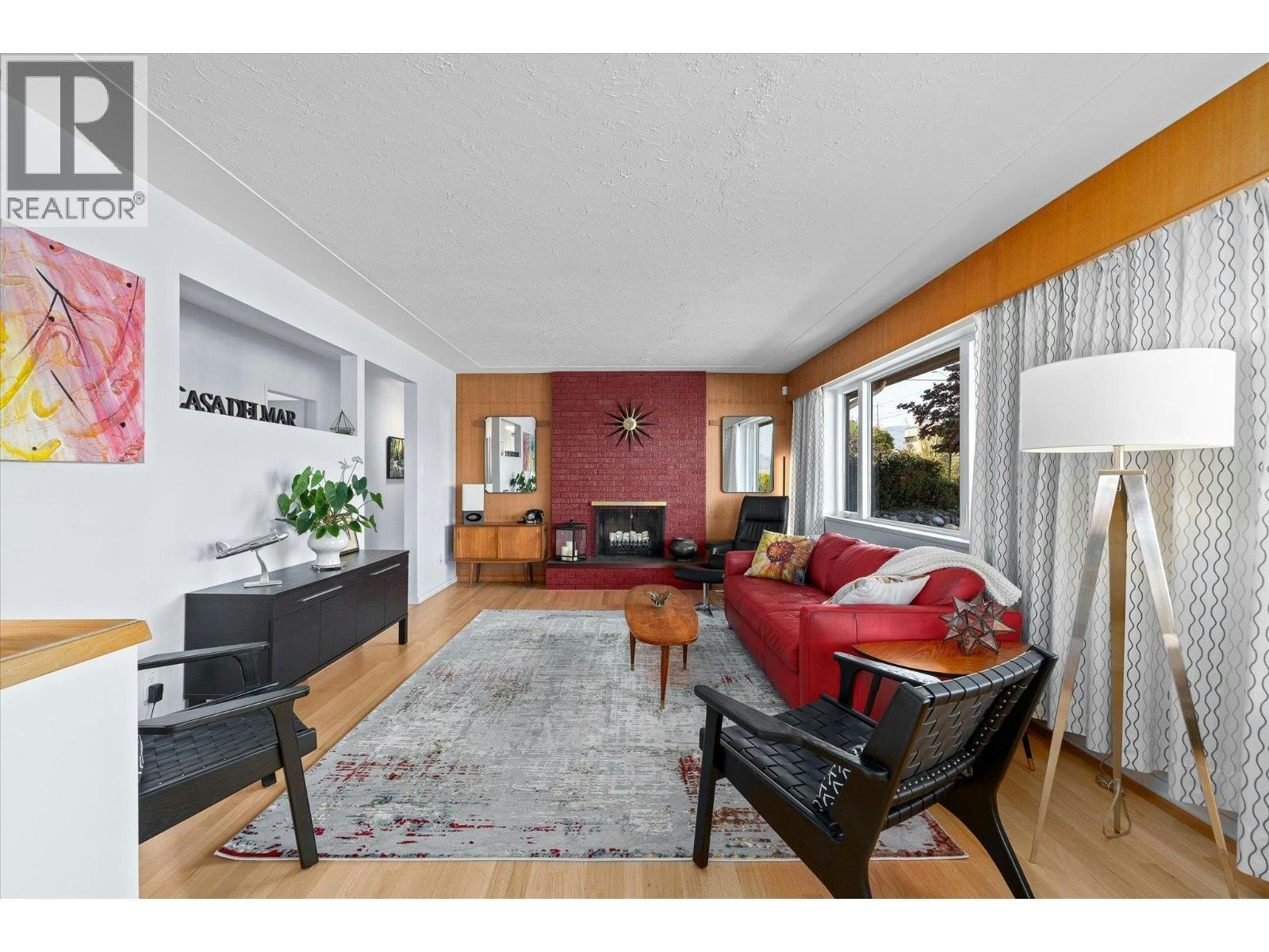 158 Grandview Street - 5
