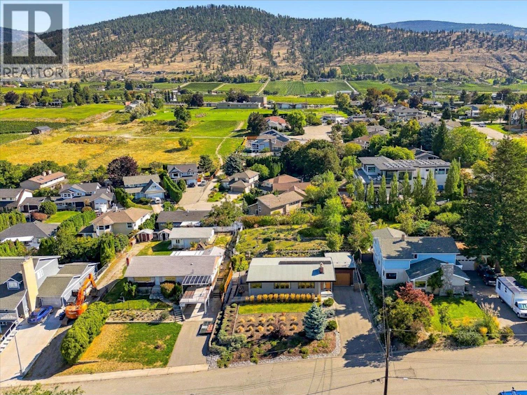 158 Grandview Street, Penticton, BC, V2A 4E4 - 50