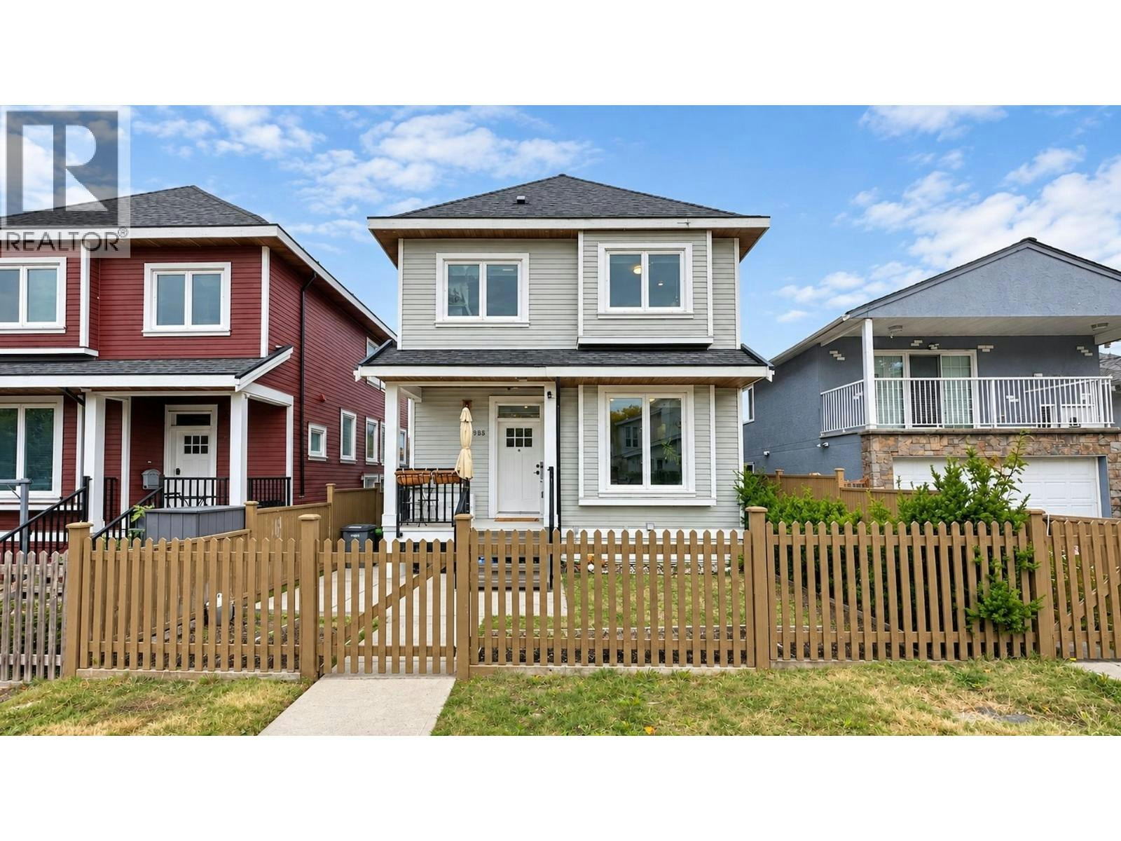 4985 Moss Street, Vancouver, BC, V5R 3T5