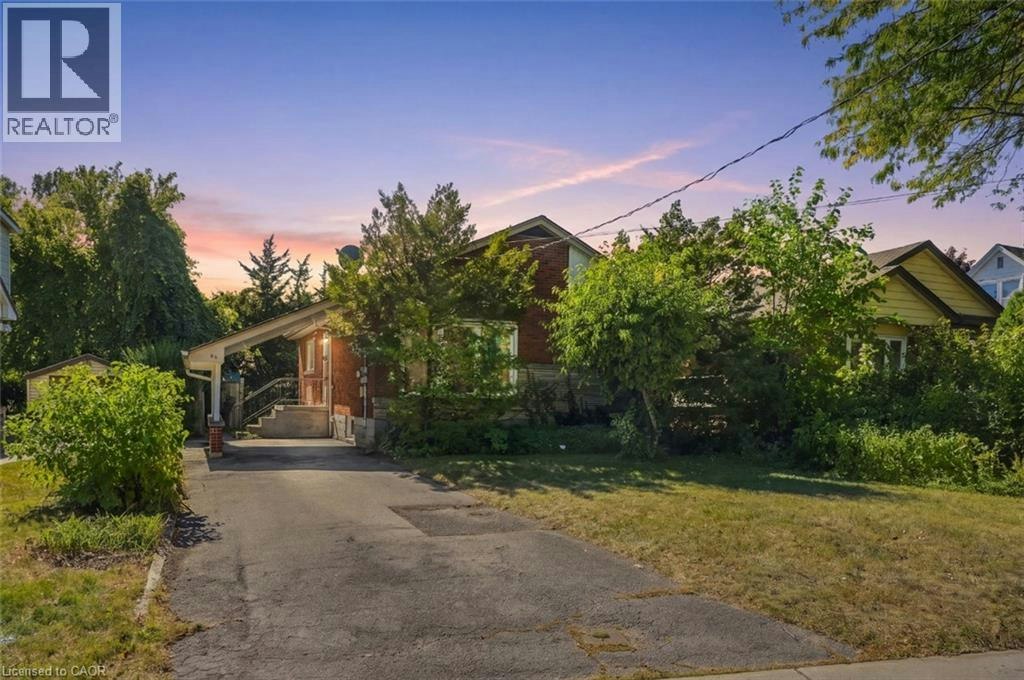 63 Ofield Road, Hamilton, ON, L8S 2M6