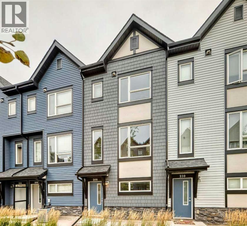 208-15 Evanscrest Park NW