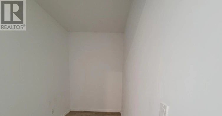 5810-197 Yonge Street, Toronto, ON, M5B 1M4 - 11