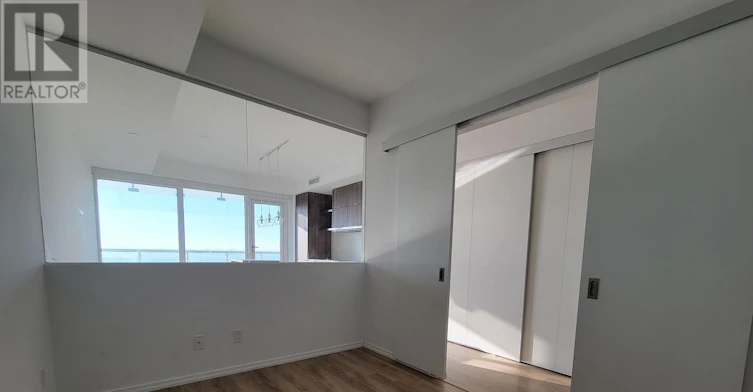 5810-197 Yonge Street, Toronto, ON, M5B 1M4 - 10
