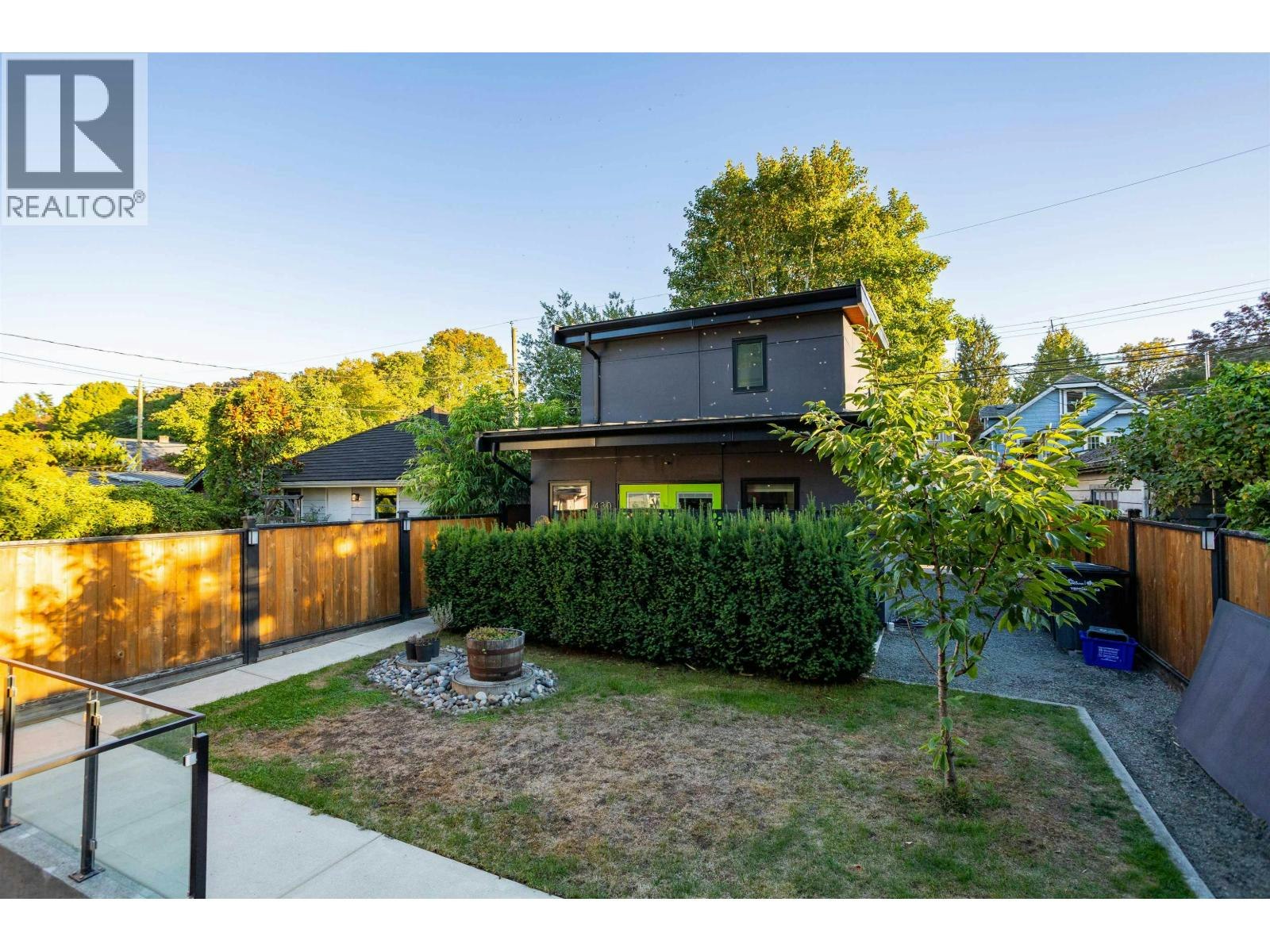 426 W 17th Avenue, Vancouver, BC, V5Y 2A2 - 38