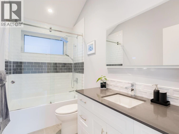 426 W 17th Avenue, Vancouver, BC, V5Y 2A2 - 19