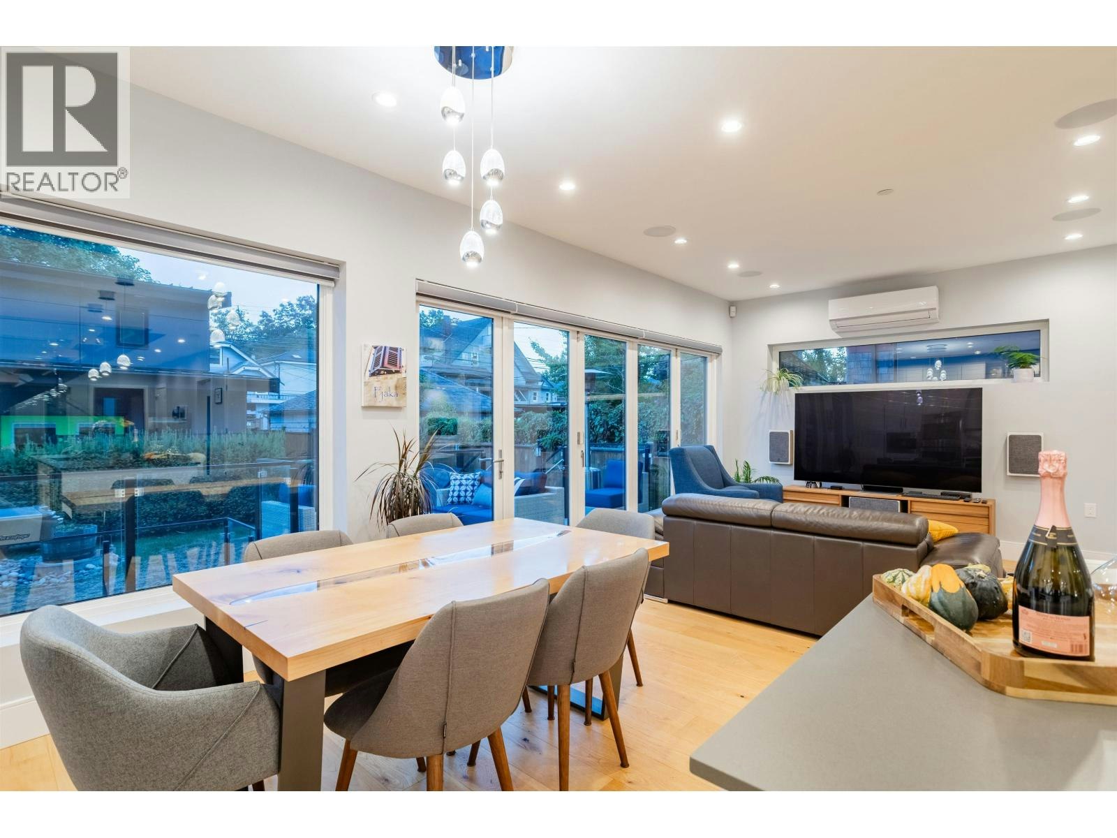 426 W 17th Avenue - 5