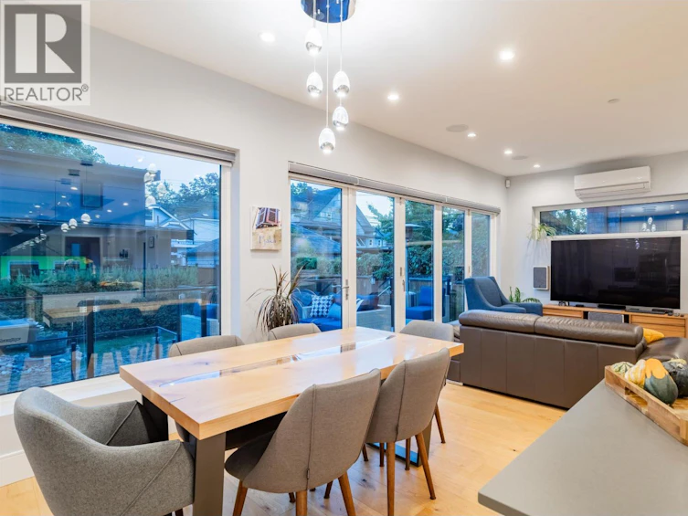 426 W 17th Avenue, Vancouver, BC, V5Y 2A2 - 7