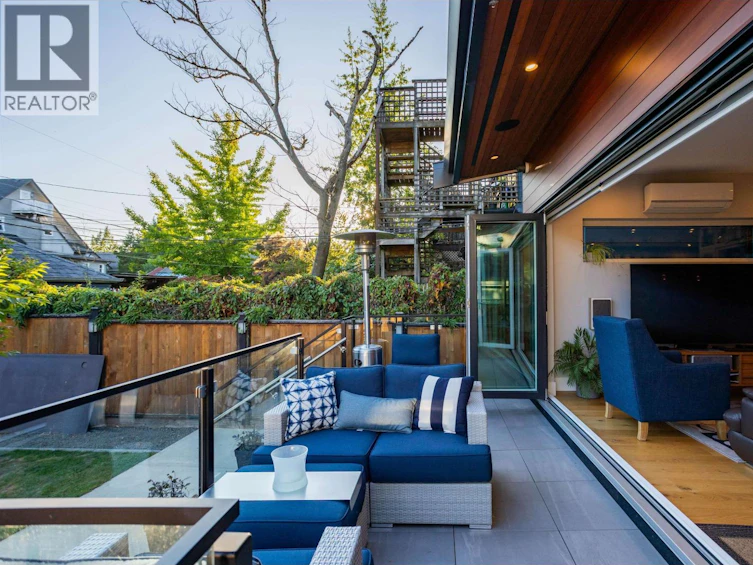 426 W 17th Avenue, Vancouver, BC, V5Y 2A2 - 36