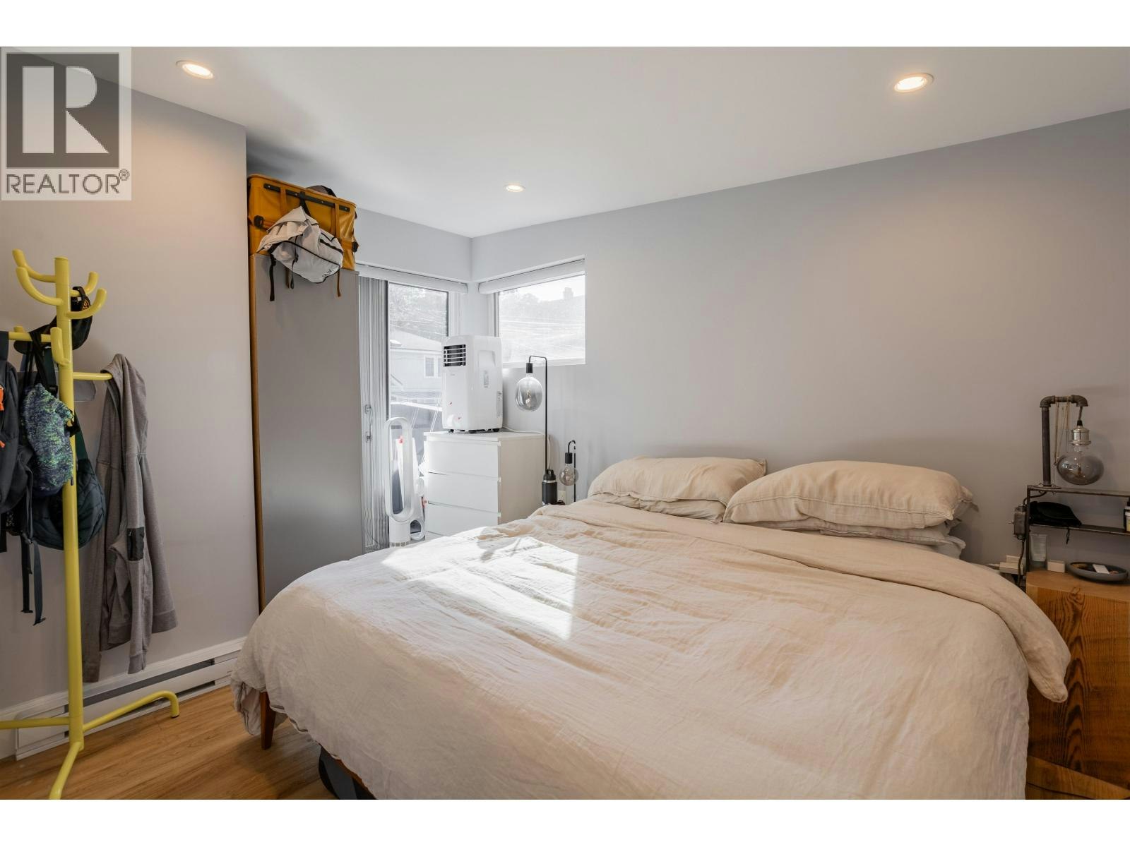 426 W 17th Avenue, Vancouver, BC, V5Y 2A2 - 30