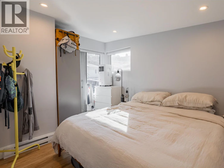 426 W 17th Avenue, Vancouver, BC, V5Y 2A2 - 30