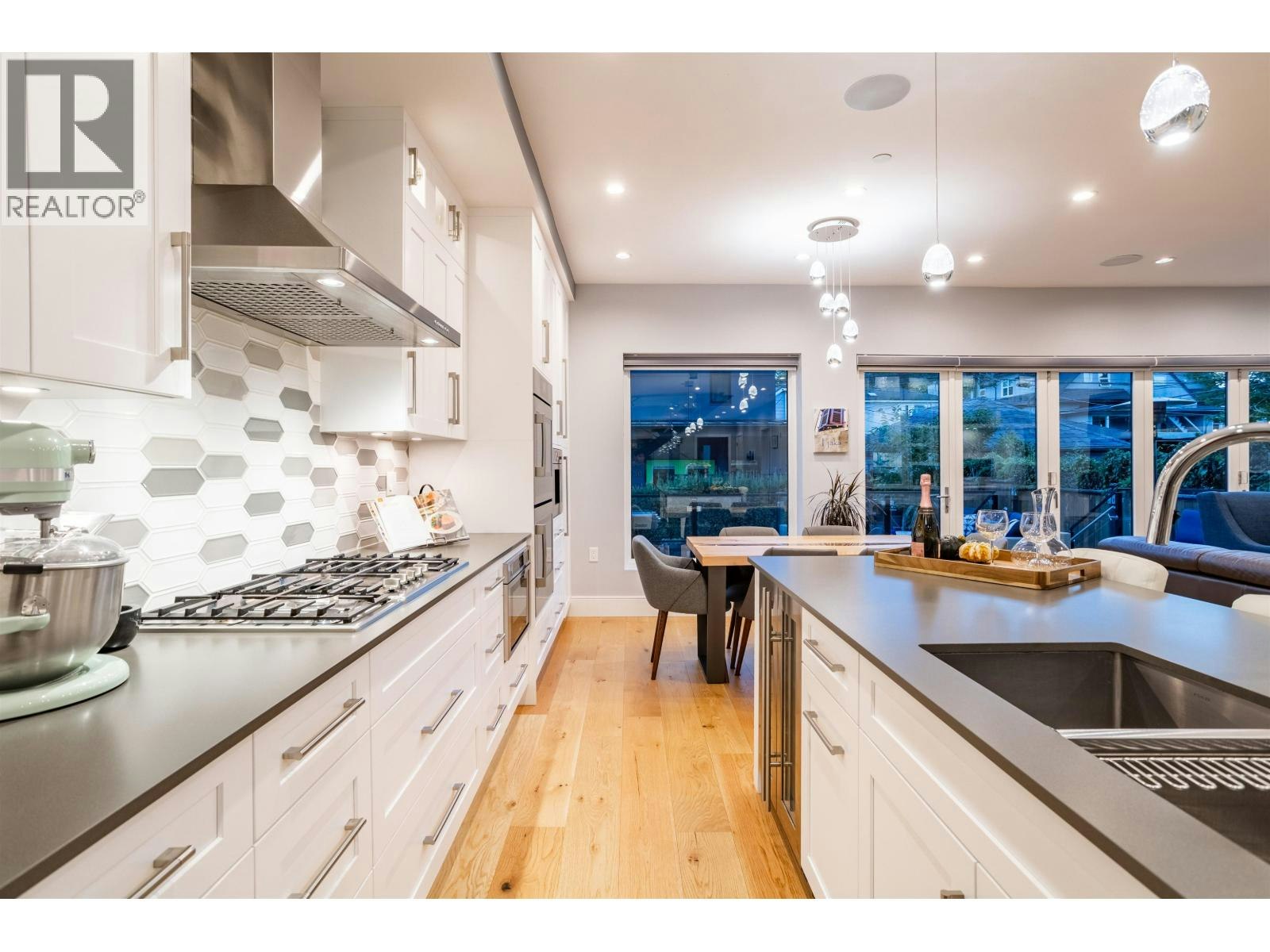 426 W 17th Avenue - 4