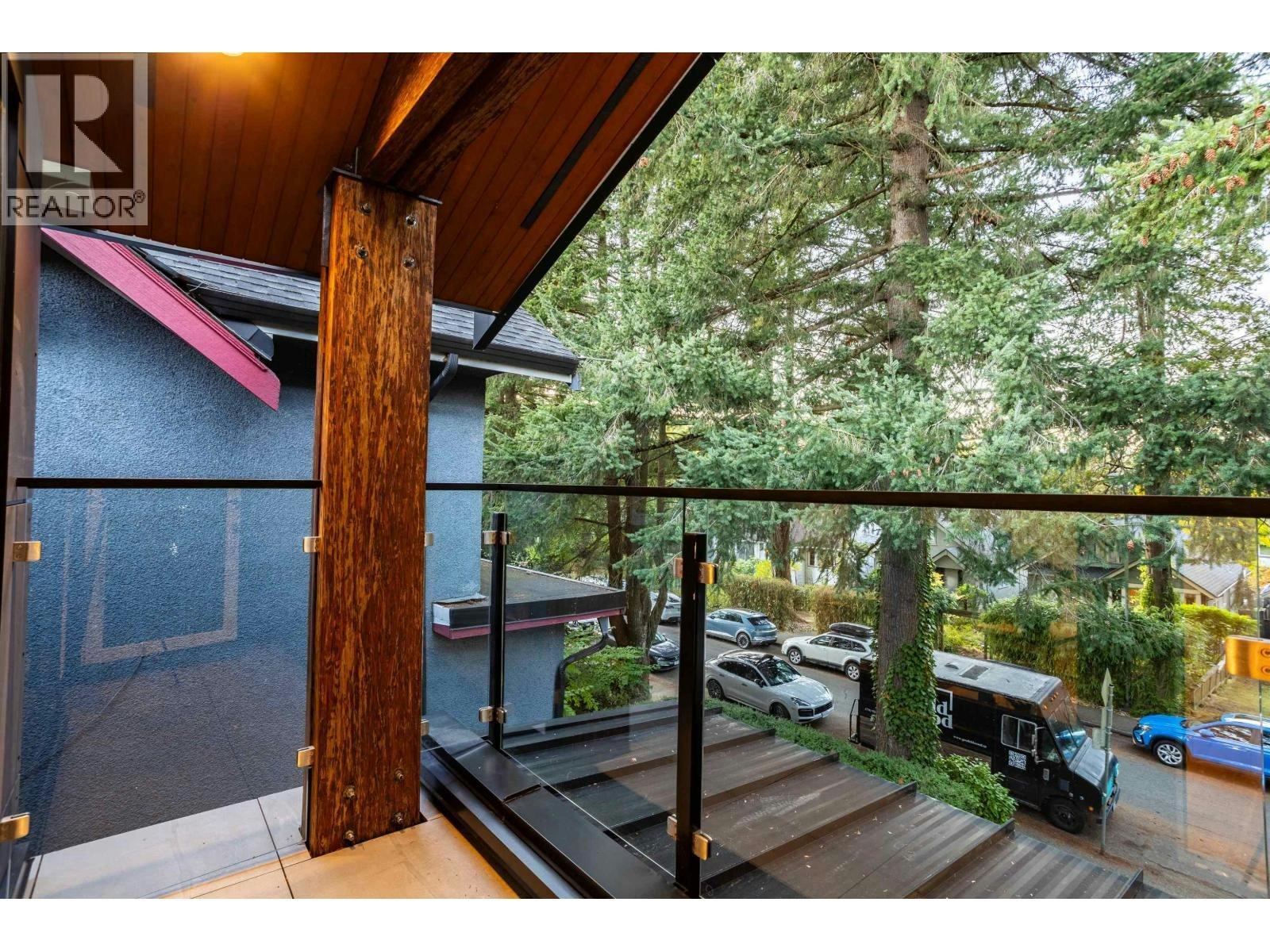 426 W 17th Avenue, Vancouver, BC, V5Y 2A2 - 35