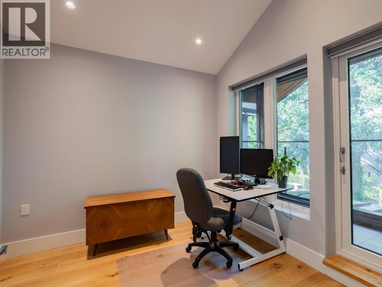 426 W 17th Avenue, Vancouver, BC, V5Y 2A2 - 23