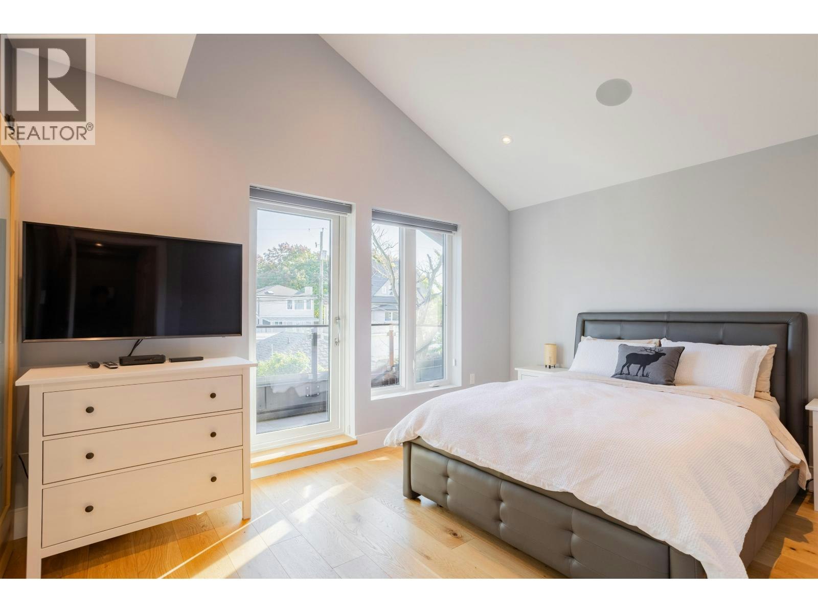 426 W 17th Avenue, Vancouver, BC, V5Y 2A2 - 15