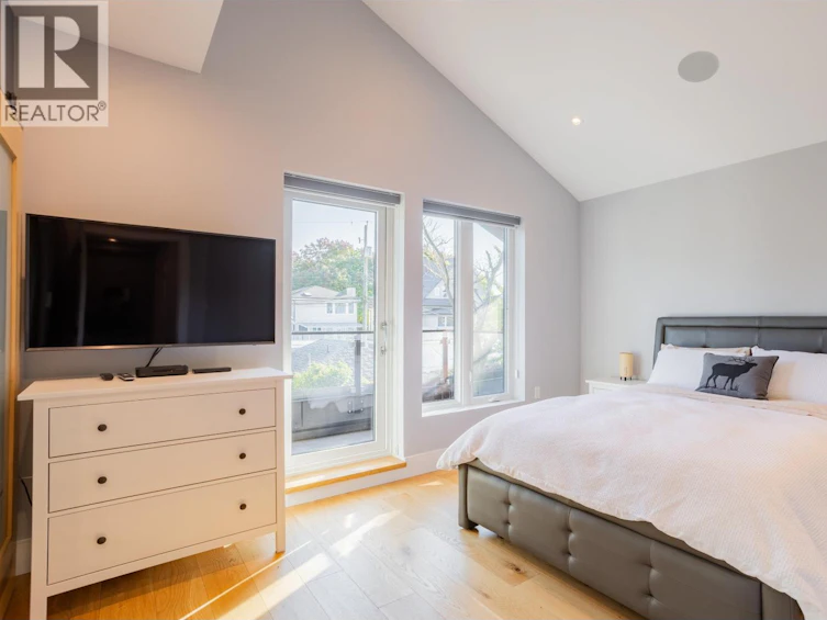 426 W 17th Avenue, Vancouver, BC, V5Y 2A2 - 15