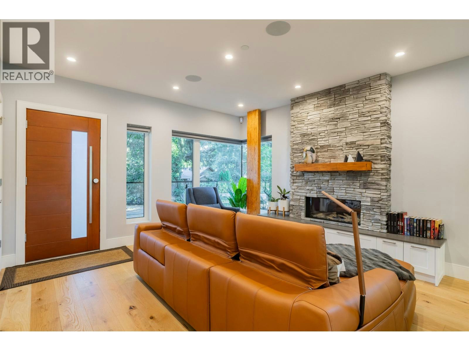 426 W 17th Avenue, Vancouver, BC, V5Y 2A2 - 8