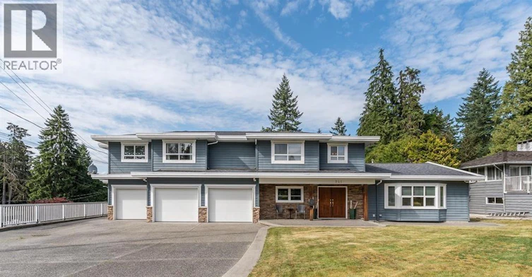 941 Selkirk Crescent, Coquitlam, BC, V3J 6E4